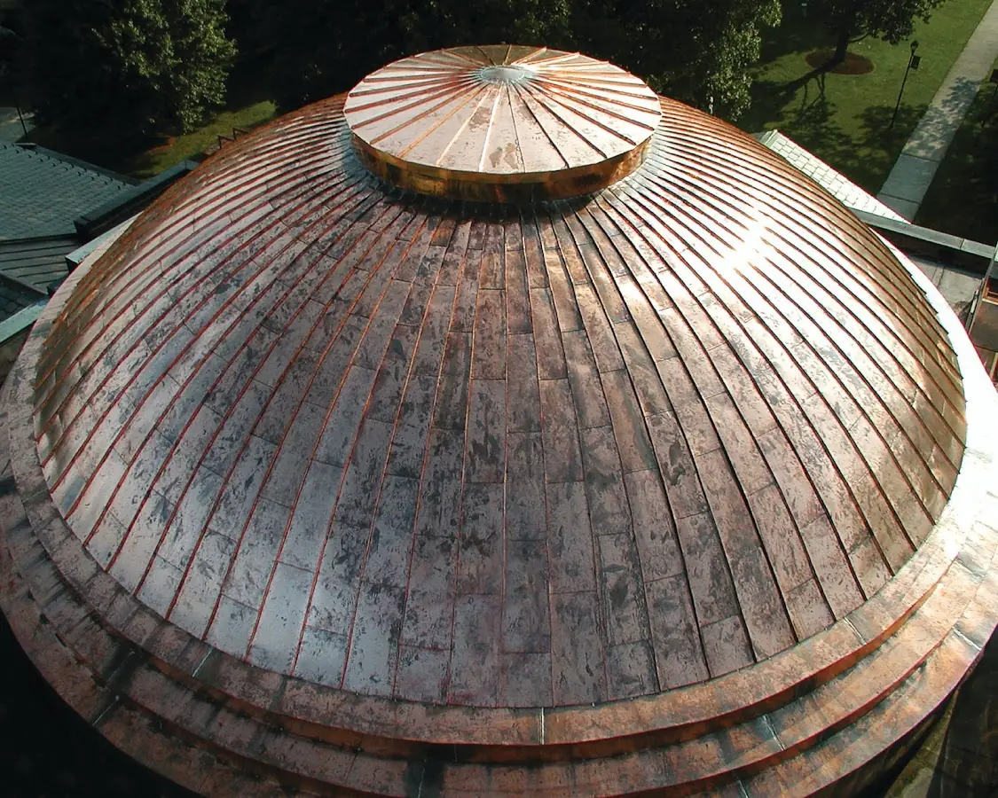 Craftsman Roofing crew installing a new roof in Hickory Creek